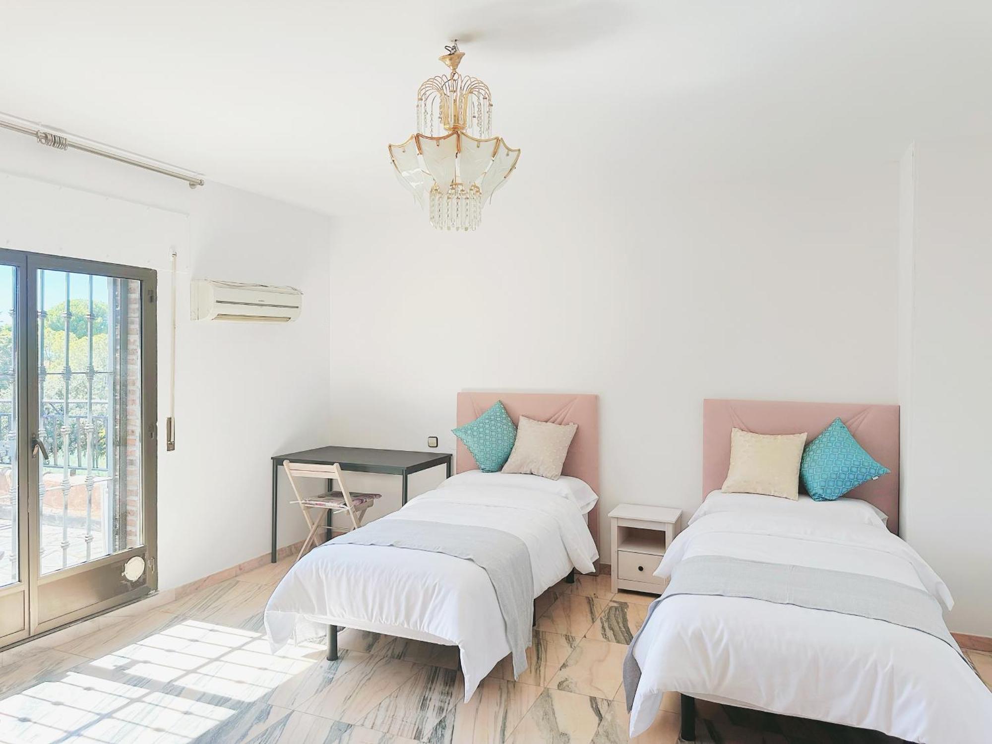 Ferienwohnung Tree House Boadilla del Monte Exterior foto