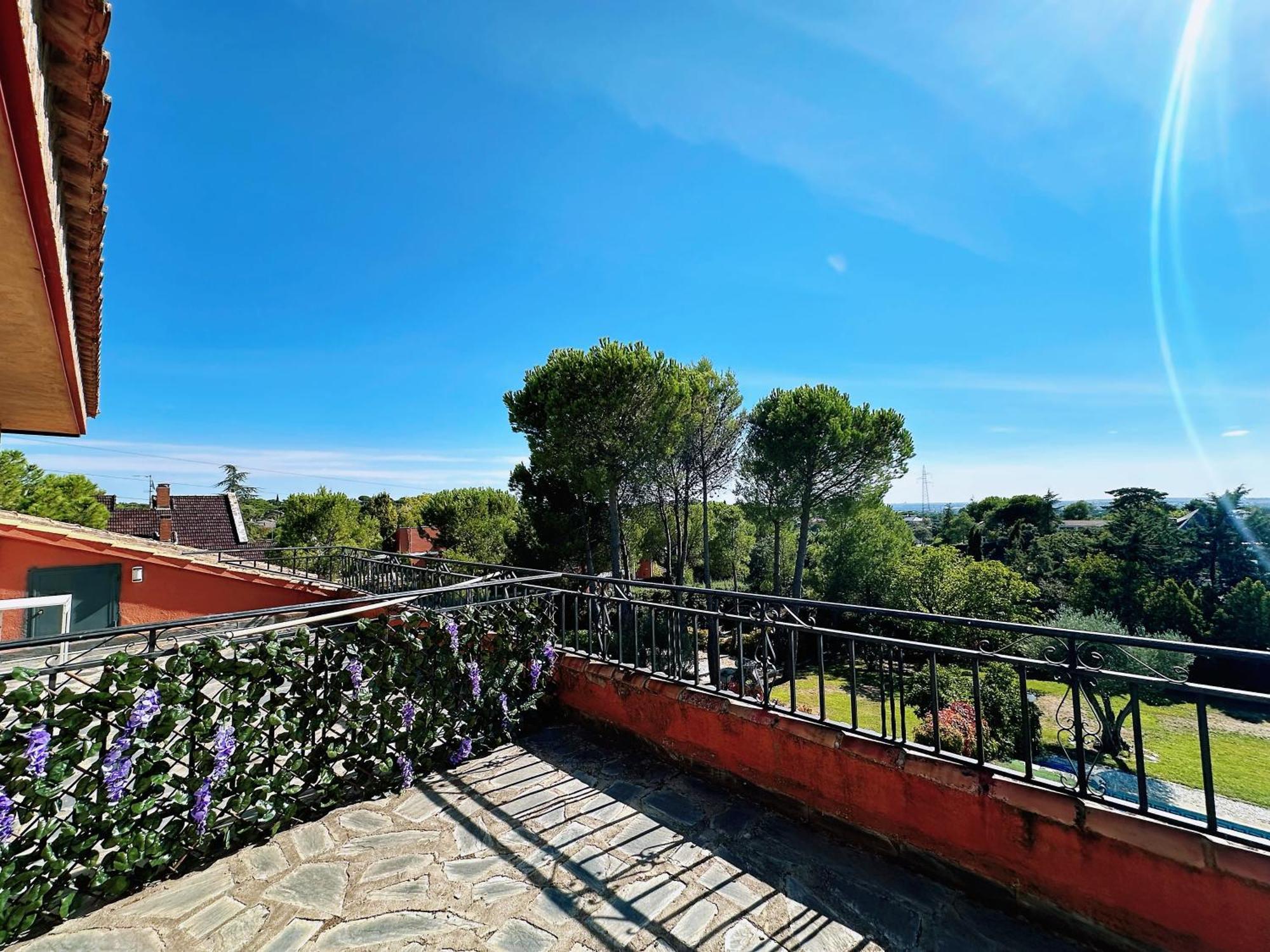 Ferienwohnung Tree House Boadilla del Monte Exterior foto